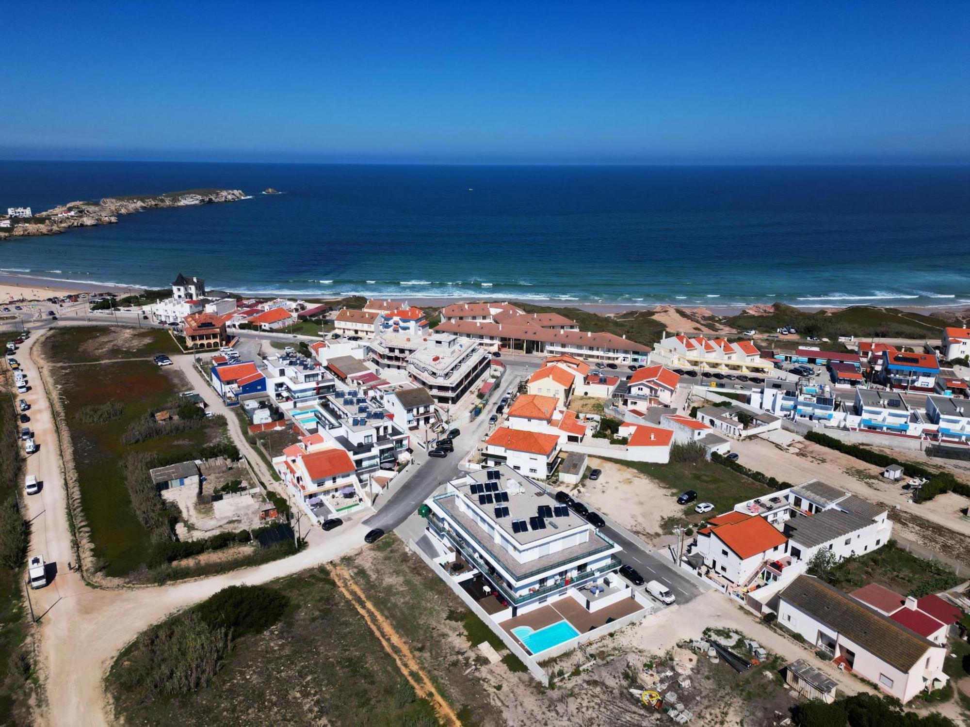 Beach & Surf Lovers Apartment With Ac - Baleal Luaran gambar