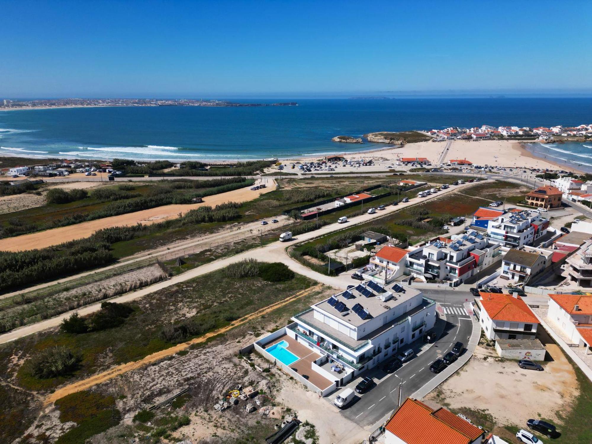 Beach & Surf Lovers Apartment With Ac - Baleal Luaran gambar