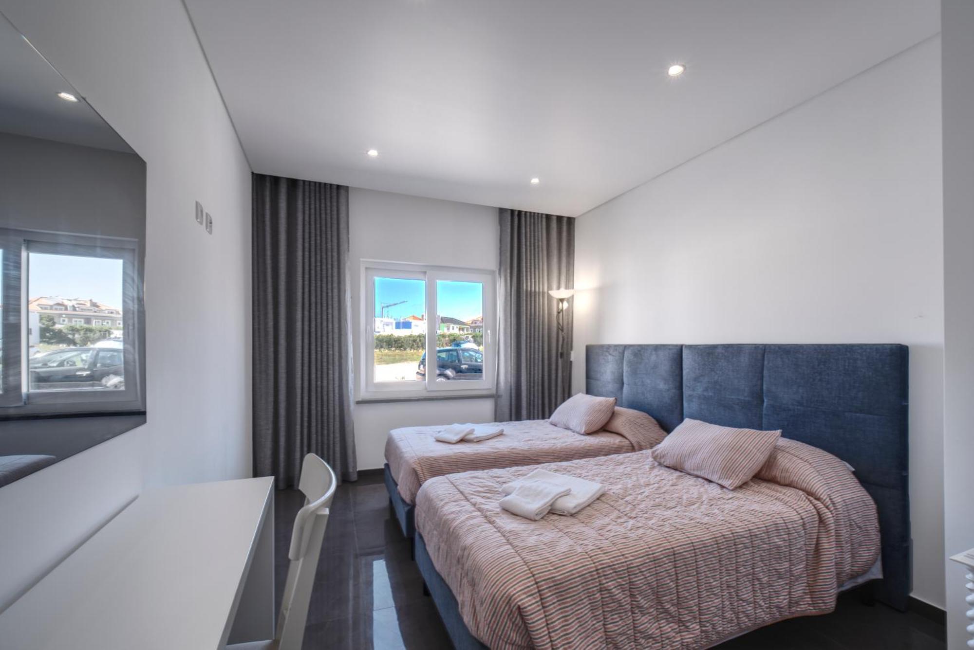 Beach & Surf Lovers Apartment With Ac - Baleal Luaran gambar