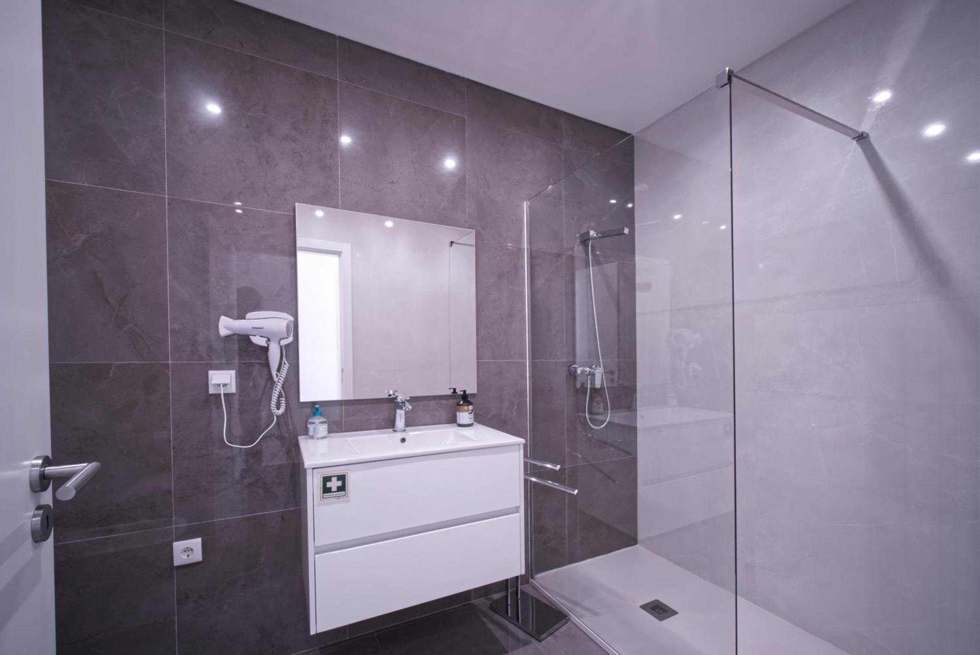 Beach & Surf Lovers Apartment With Ac - Baleal Luaran gambar