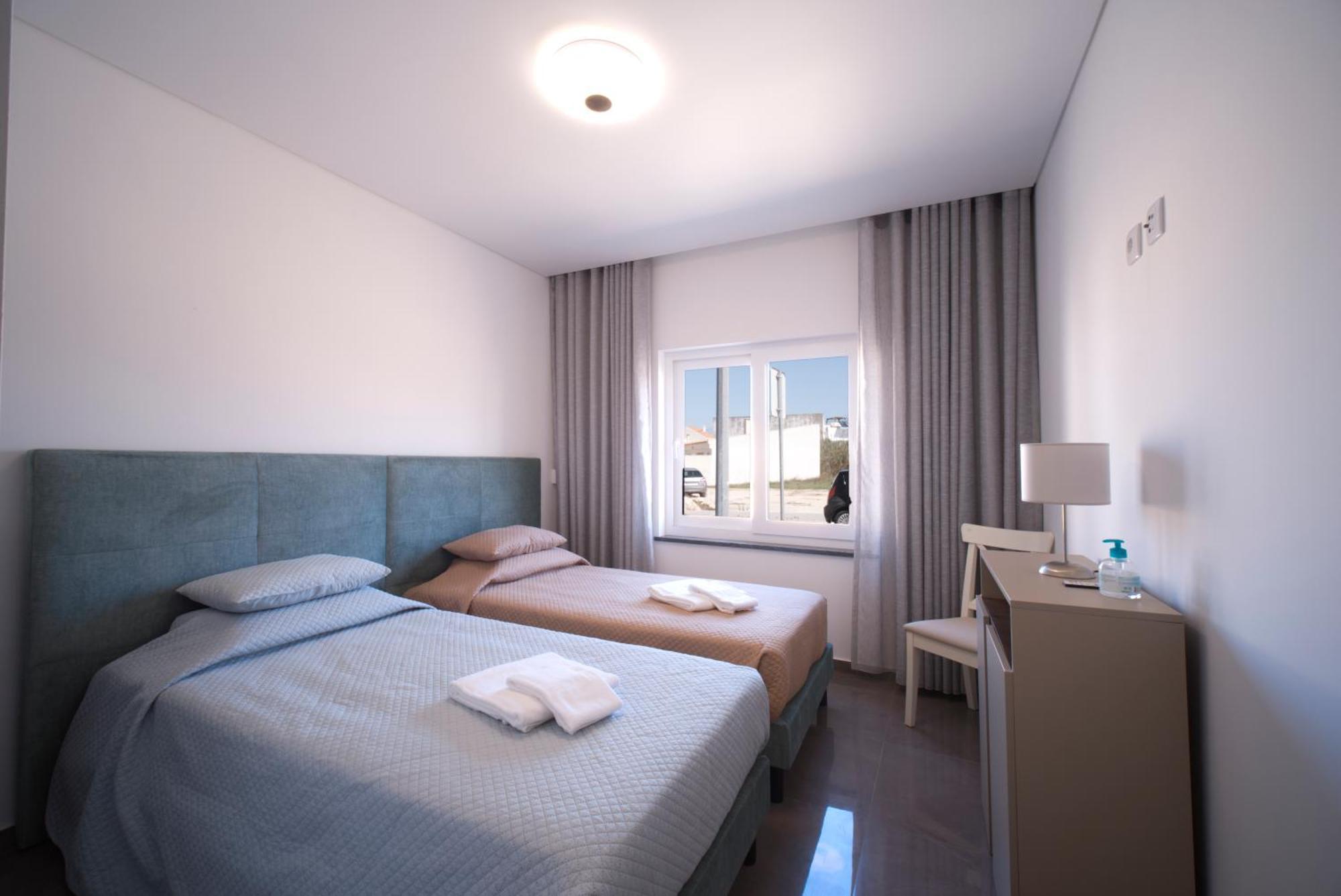 Beach & Surf Lovers Apartment With Ac - Baleal Luaran gambar