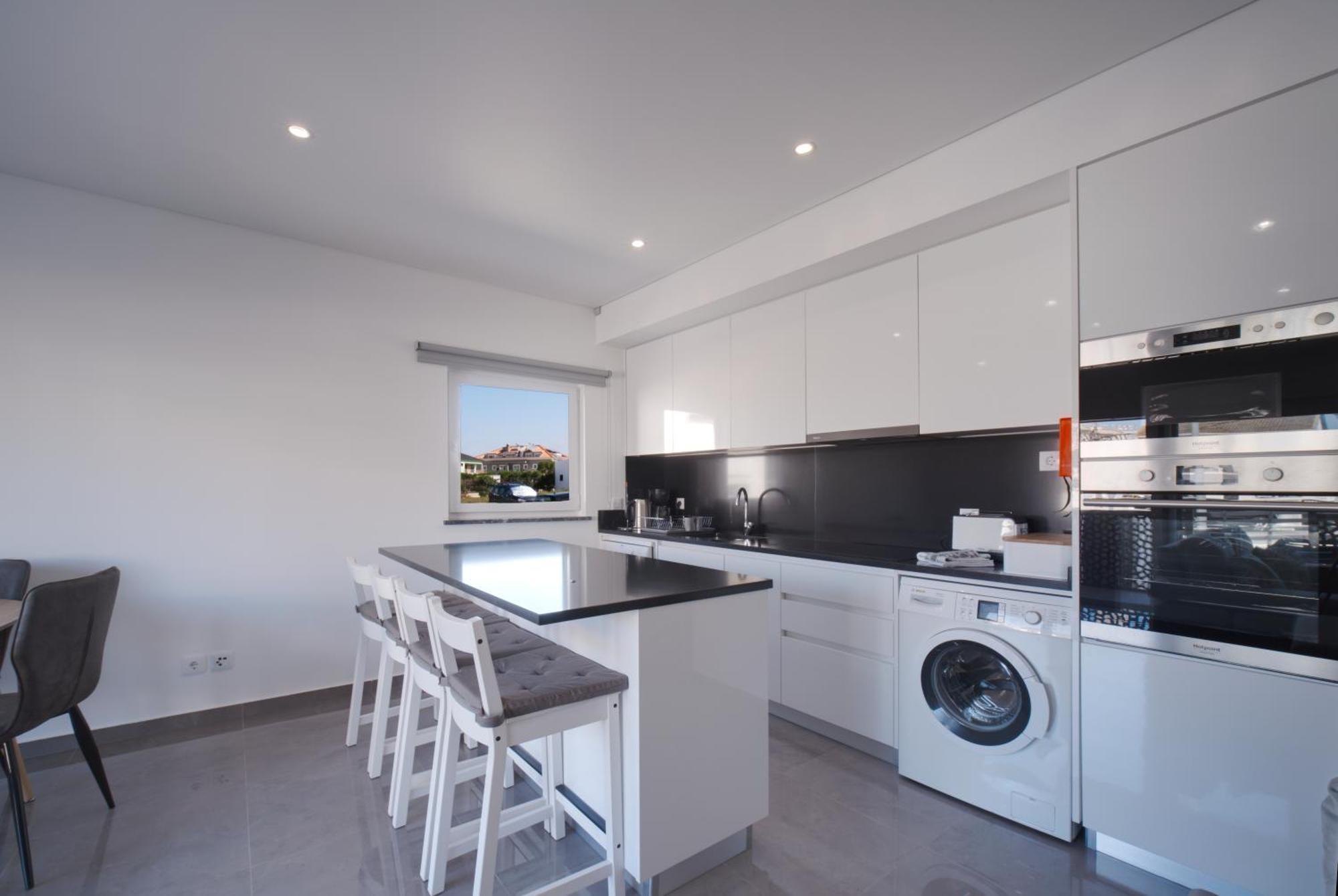 Beach & Surf Lovers Apartment With Ac - Baleal Luaran gambar