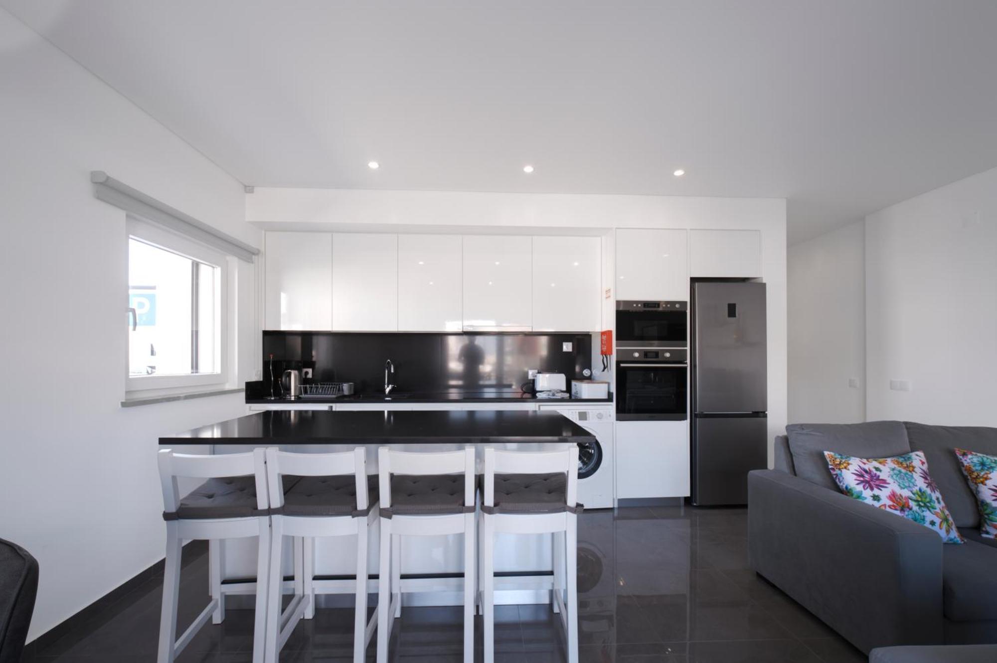 Beach & Surf Lovers Apartment With Ac - Baleal Luaran gambar
